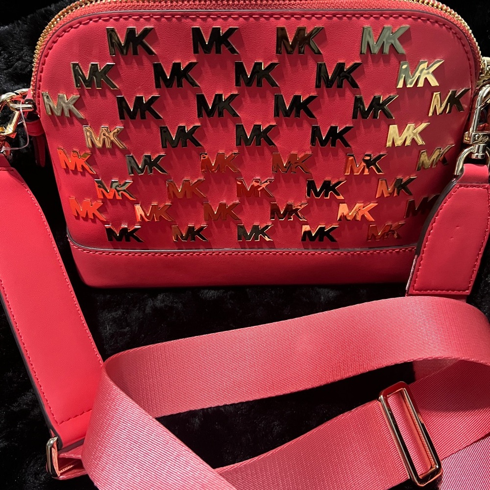 MK CROSS BODY 9x6” never used